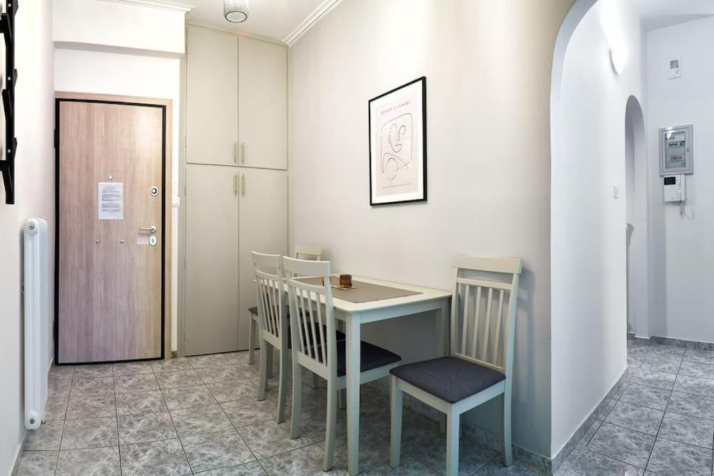 Apartament 4 Family And Friends - Acropolis View Ateny Zewnętrze zdjęcie